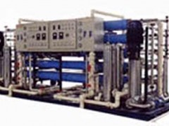 反渗透（RO）纯净水设备图1