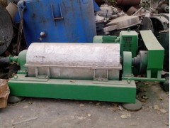 二手LW400卧螺离心机/转让350卧式螺旋沉降卸料离心机图2