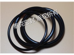 山东耐高温耐酸碱密封圈_全氟醚橡胶大尺寸O型圈图1