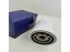 11700375 沃尔沃发电机组机油滤芯 更换步骤图3