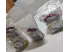 日本SMC VT307-5G1-02 电磁阀 全新原装正品图3