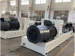 江苏PP地板挤出生产线机械设备 PP地板生产线设备图1