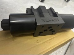 东京计器电磁阀DG4V-3-6A-M-P7-H-7-52图3