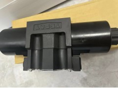 东京计器电磁阀DG4V-3-6A-M-P7-H-7-52图2